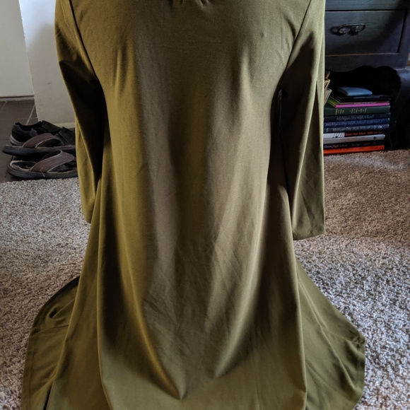 Perfect for fall 🍃 Dress - Picture 4 of 8